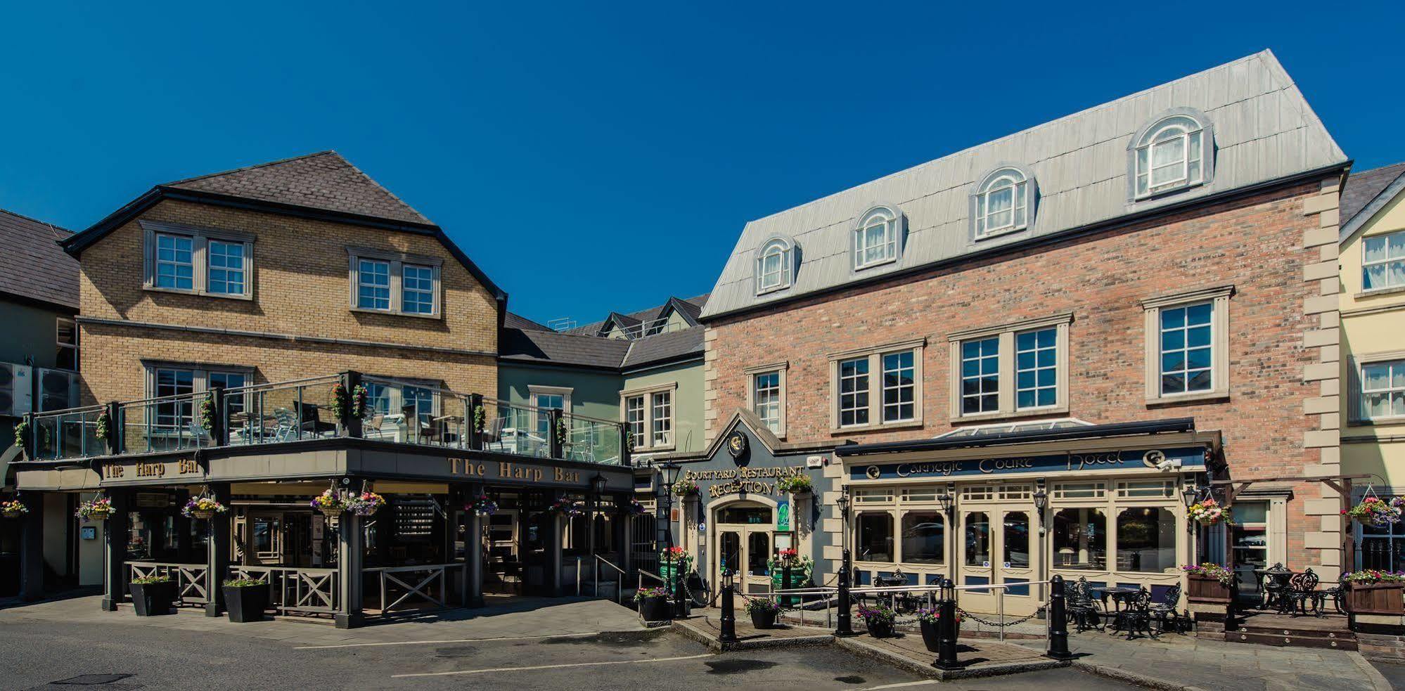 Carnegie Court Hotel Swords Exterior foto